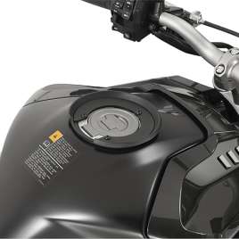 GIVI BF27 FLANGIA METALLICA per borsa serbatoio TANKLOCK