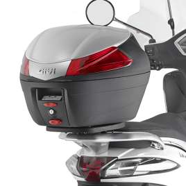 GIVI SR5611 ATTACCO KIT STAFFE PER BAULETTO MONOLOCK PIAGGIO LIBERTY 50/125/150/200 - RST-MOC-IGET 2002-2021