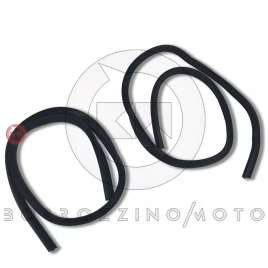 KIT GUARNIZIONI GOMMA NERA SCOCCHE COFANO LATERALI PER VESPA PX 125 150 200